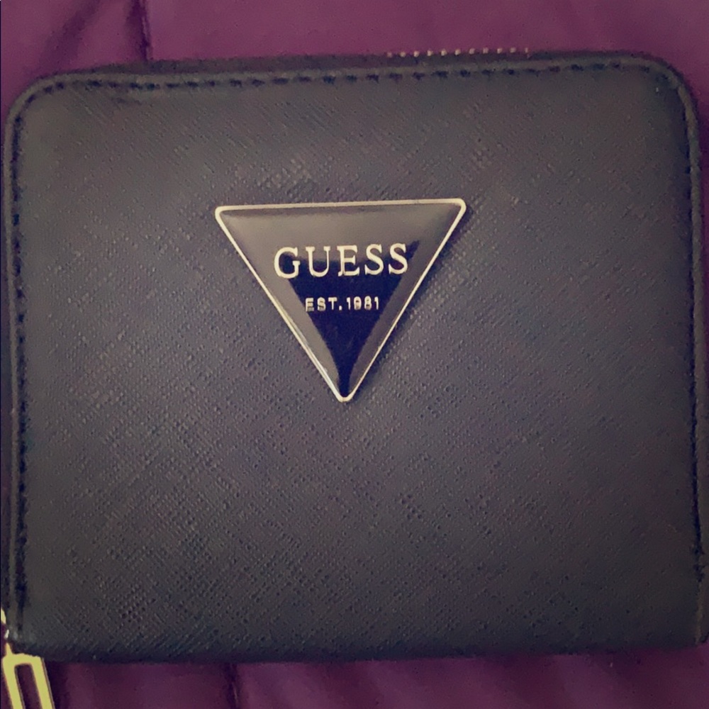 Guess wallet